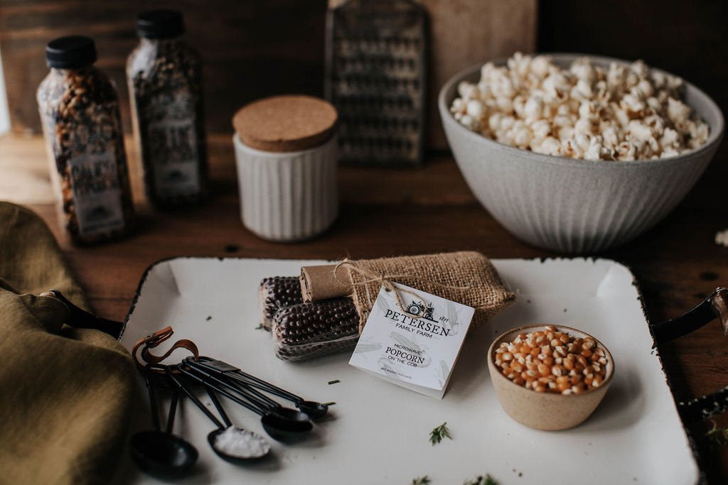 Microwave Popcorn on the Cob (Burlap)